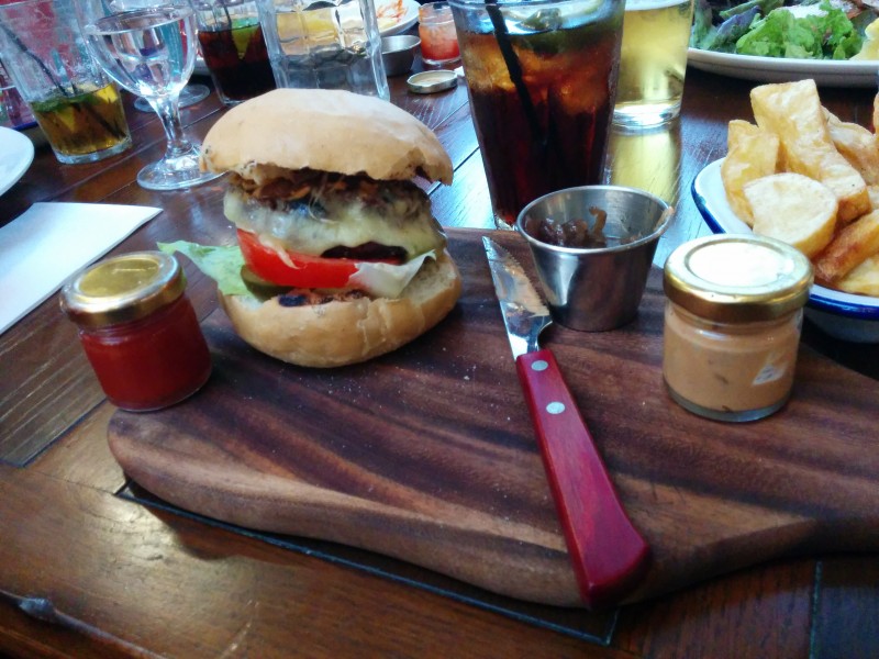 Kings Head Beef Burger