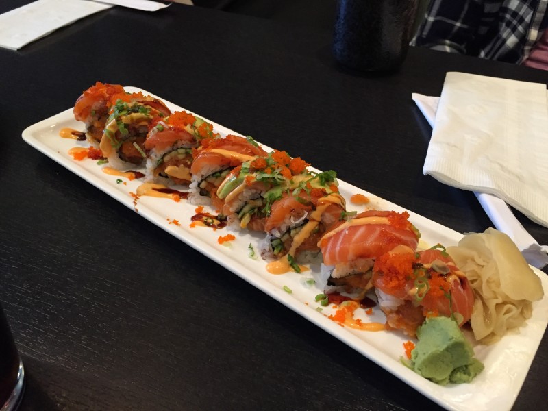 Spicy Salmon Special Roll