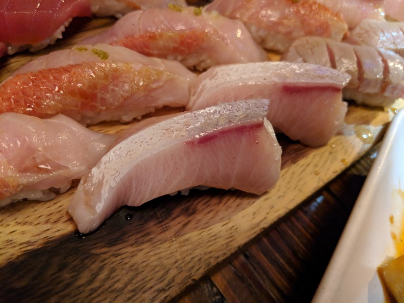 Hamachi Toro