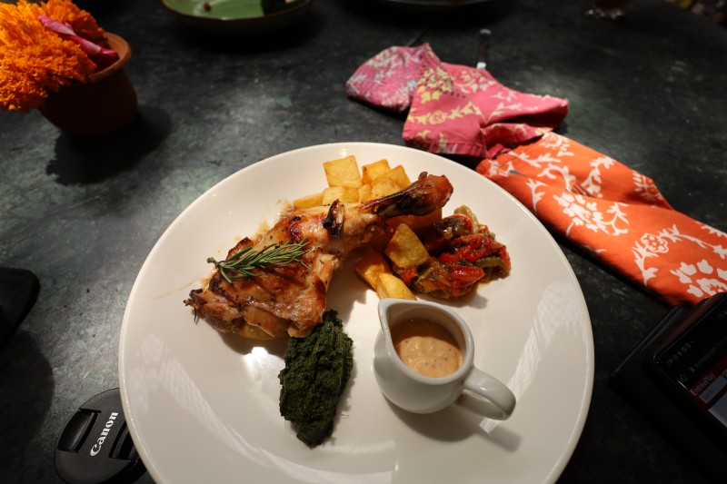 Pollo Spanish Chicken
