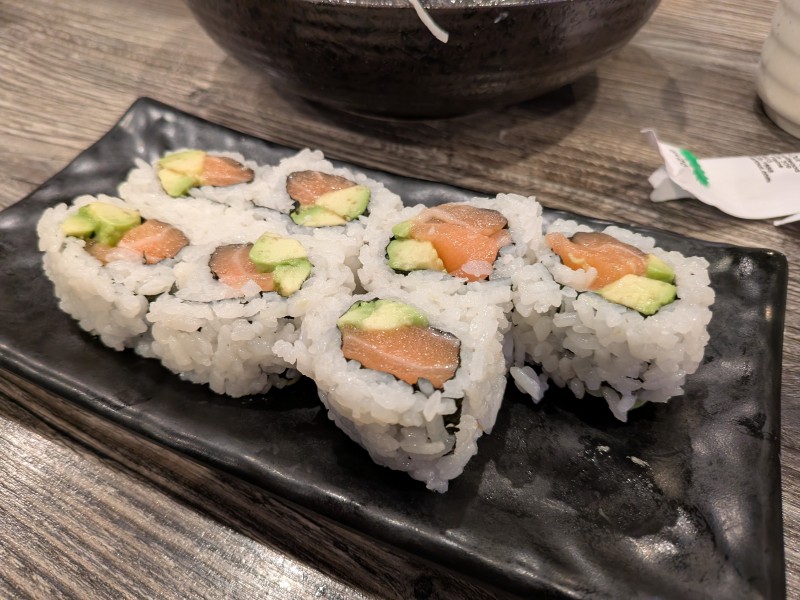 Salmon Avocado Roll