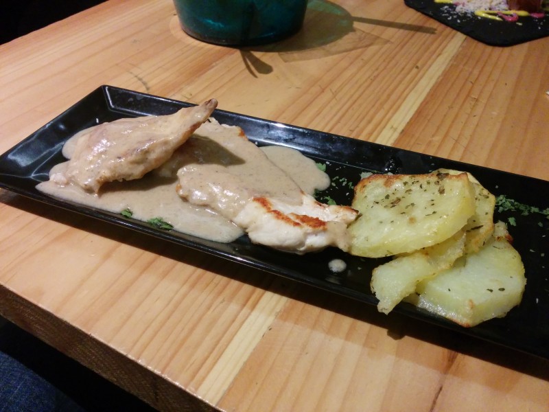 Grilled Chicken with mushroom sauce