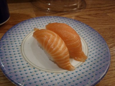 Salmon Sushi 