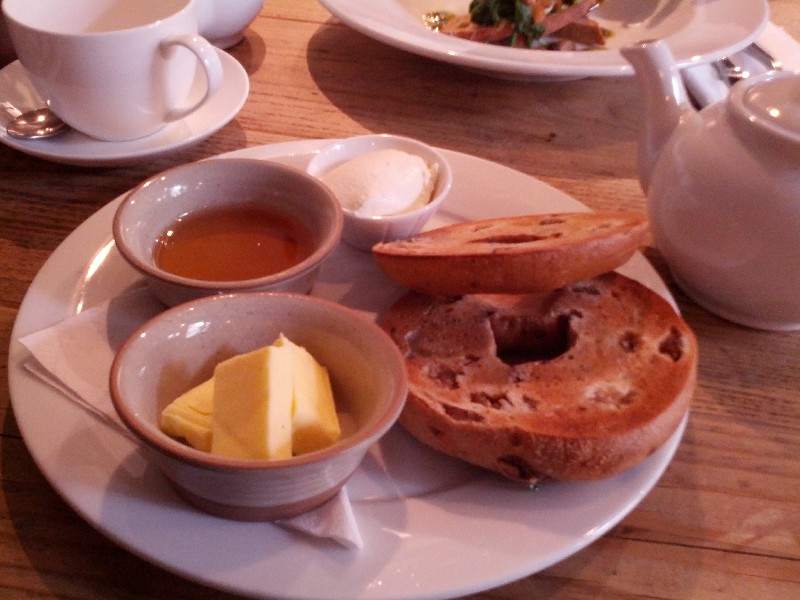 Cinnamon & Raisin Bagel 
