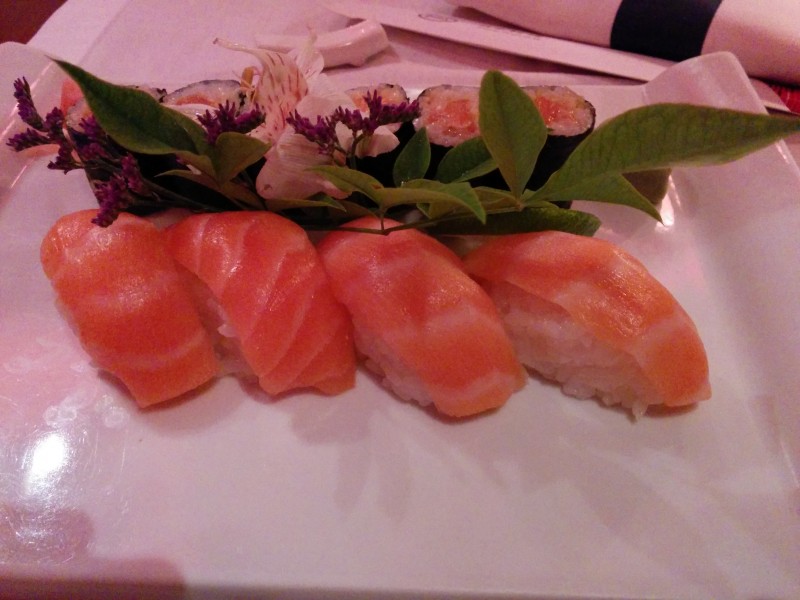Salmon Nigiri