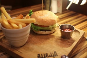 Avec Cheese (Cheeseburger)