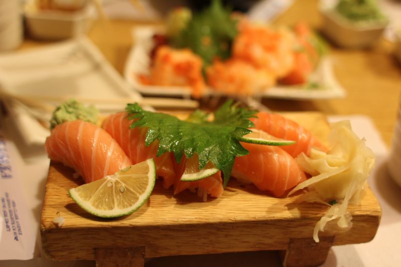 Sake Salmon Sushi